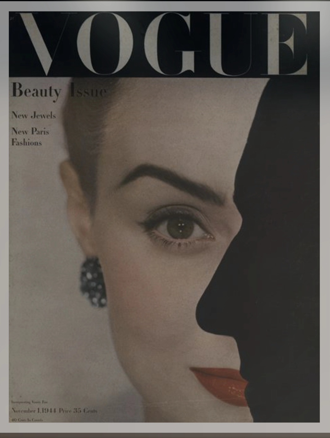 Vogue: November 1944 - Vigilant Links